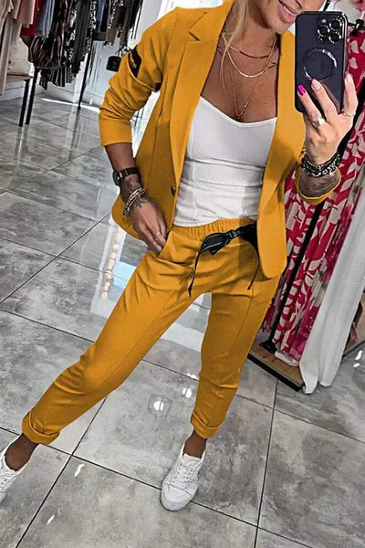 Eleonora | Completo sartoriale con blazer morbido e pantaloni dallo stile sportivo