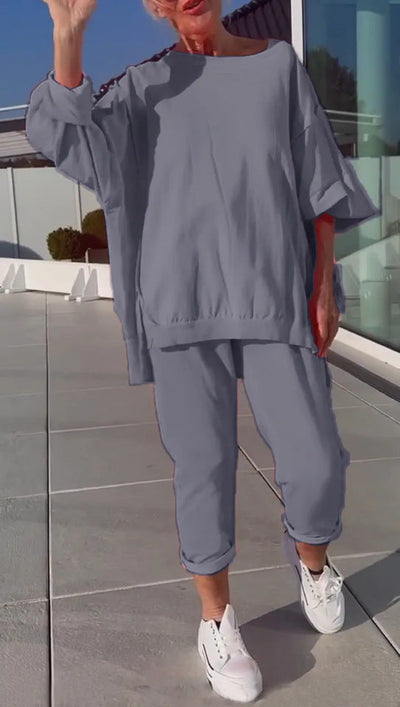 Elisabetta  | Completo da casa con maglione e pantaloni a taglio corto