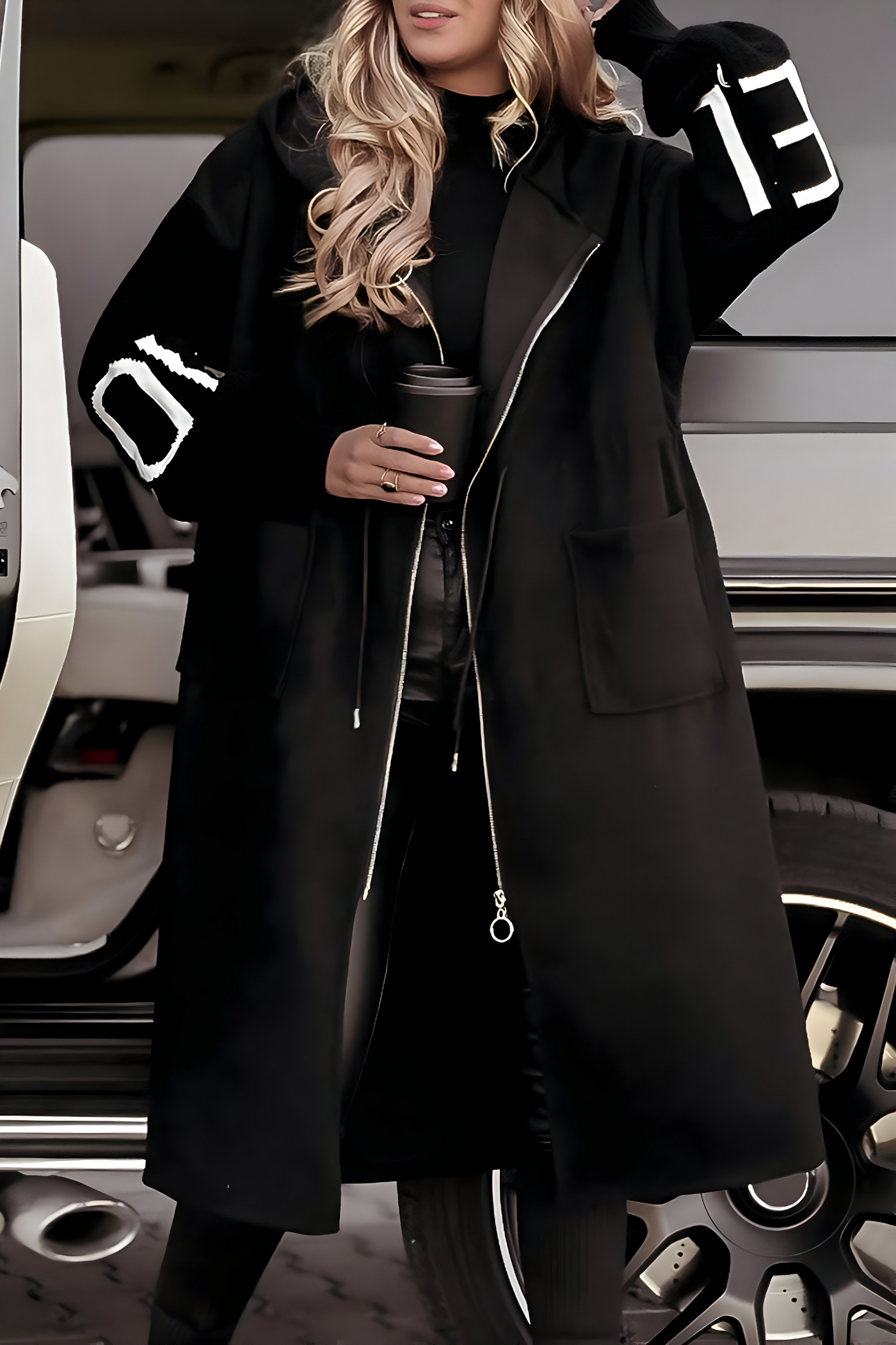 Francesca | Cappotto lungo con maniche lavorate a maglia