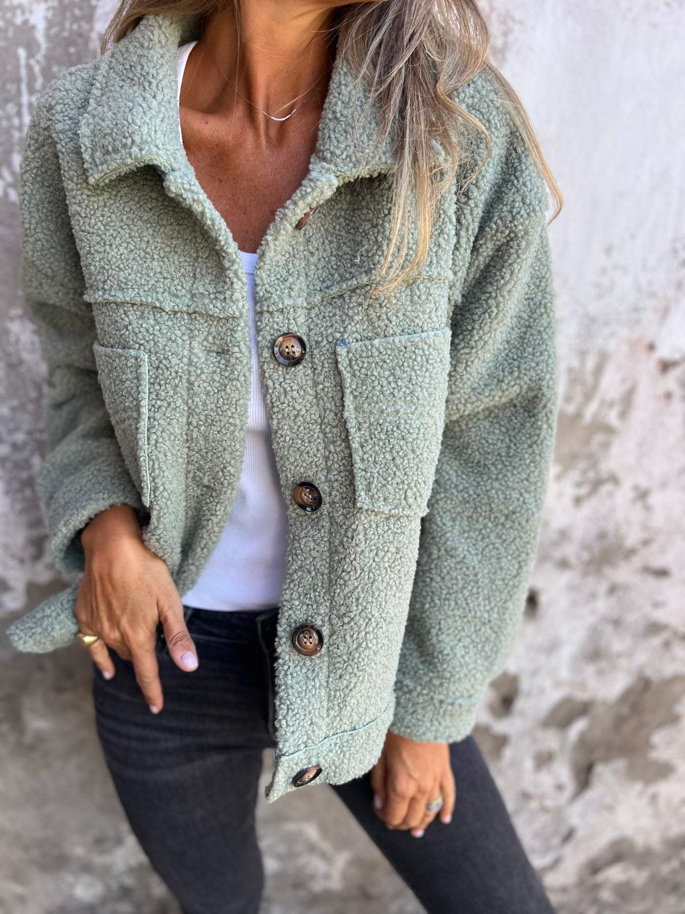 Sofia™ | Giacca corta effetto peluche