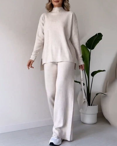 Claudia | Completo da casa in maglia a coste