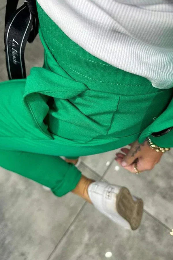 Eleonora | Completo sartoriale con blazer morbido e pantaloni dallo stile sportivo